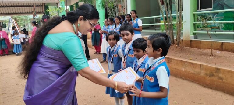 filter: 0; fileterIntensity: 0.0; filterMask: 0; captureOrientation: 0;
runfunc: 0; algolist: 0;
multi-frame: 0;
brp_mask:0;
brp_del_th:null;
brp_del_sen:null;
motionR: 3;
delta:null;
module: photo;hw-remosaic: false;touch: (-1.0, -1.0);sceneMode: 4;cct_value: 0;AI_Scene: (-1, -1);aec_lux: 200.4746;aec_lux_index: 0;albedo:  ;confidence:  ;motionLevel: 1;weatherinfo: null;temperature: 32;